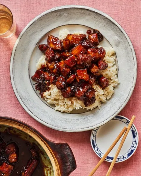 A Culinary Expert's Delicious Recipes for Lu Rou Fan and Daikon Tots