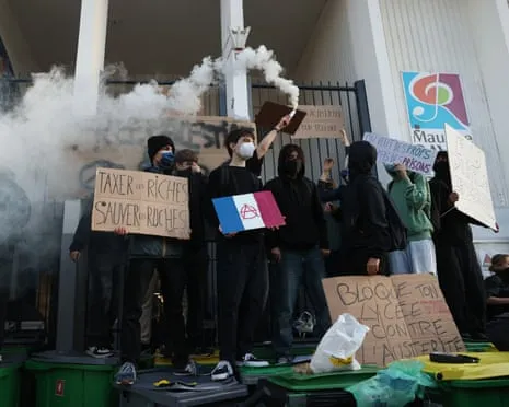 Recently Appointed France's PM Under Intense Pressure as Nationwide Protests Paralyze Schools and Transportation