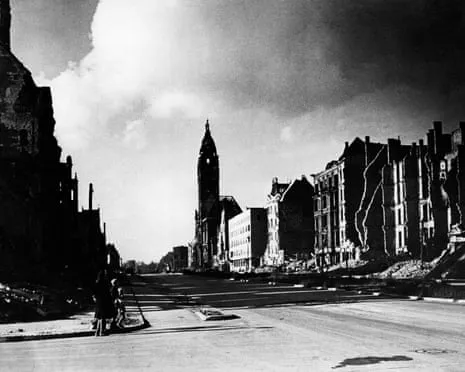 The Circle of Traitors: A Propulsive Tale of Defiance Against the Nazis