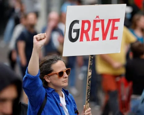 France Preparing for Major Strike Day Amid Worsening Political Turmoil